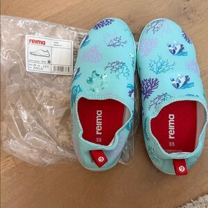 Reima Kids Aqua and Purple Water Shoes